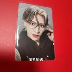 ZB1リッキー眼鏡トレカ