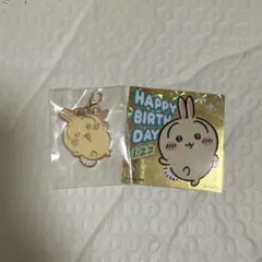ちいかわ　うさぎ　メタルチャーム