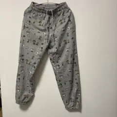 SNOOPY townで購入　レディース ズボン　スヌーピー　M