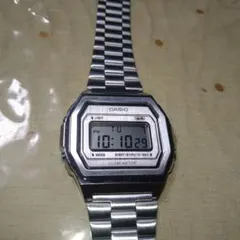 試着のみ新品同様　CASIO A1000MA-7　プレミアムシリーズのサムネイル