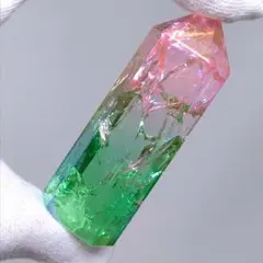 【オーラクラック水晶】新色美麗マルチカラー クォーツ ポイント 六角柱／桃×碧のサムネイル