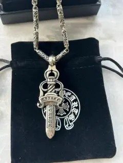 剣のペンダント ネックレス Chrome Hearts