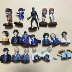 コナン　チョコエッグ　フィギュア