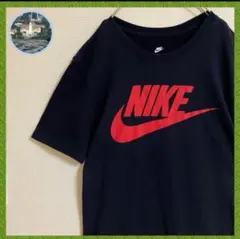 NIKEスウッシュビッグロゴナイキTシャツ濃いめネイビーnike半袖紺tシャツ
