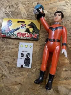 ウルトラマン 黒部進、森次晃嗣、団時郎直筆サイン入りソフビ - メルカリ