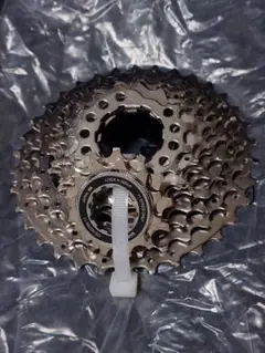 SHIMANO 105 CS-HG700-11 11速11-34Tのスプロケット