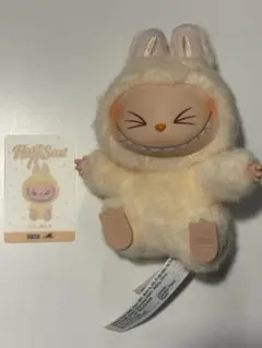 ラブブ　Have A Seat SISI