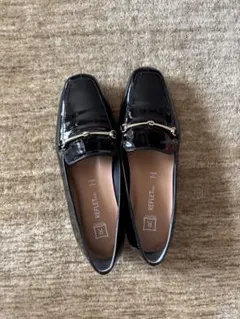 REFLET TOKYO ビットローファー エナメル ブラックのサムネイル