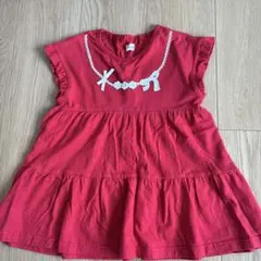 ビケット　赤いフリルTシャツ　130センチ　女児