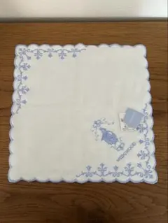 WEDGWOOD 刺繍入りハンカチ ホワイト/ブルー