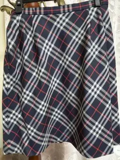 Burberry London チェック柄 プリーツスカート 150A - メルカリ