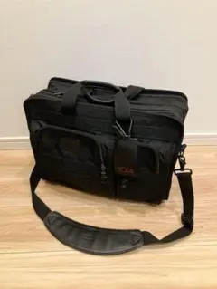 美品】TUMI 26141DH ALPHA エクスパンダブル ブリーフケース - メルカリ