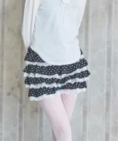 lovilynラヴィリン スウィートドットフリルショートパンツ