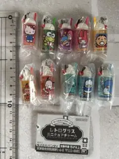 む*け様 【新品未開封】サンリオ レトログラス ミニチュアチャーム 全10種フル