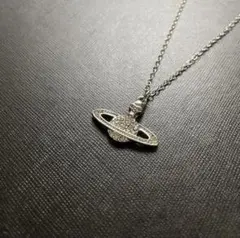 早い者勝ち】Vivienne Westwood モチーフ ネックレス