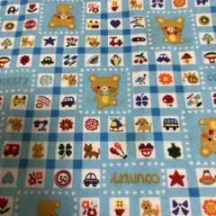 レトロ　くま　カントリー　プリント生地　水色　サックス　平成女児　はぎれ