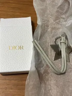非売品 Dior 星形 キーホルダー 限定品