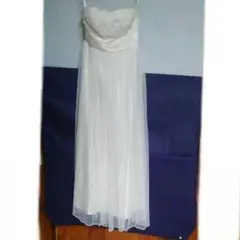 ベージュのロングドレス！