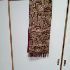 페이즐리 패턴 리버서블 스카프 보르도