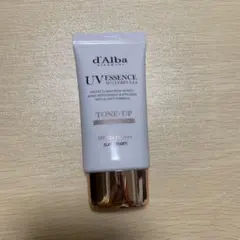 d'Alba ダルバ ウォータフルトーンアップサンクリーム