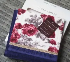 Item thumbnail for item 057ba5fb-94af-46c7-b32c-40231d9b8a48