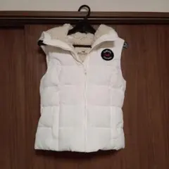 ホリスターHollister フード付きダウンベスト ホワイト