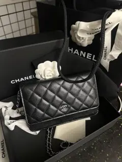CHANEL ブラック キルティング ショルダーバッグ