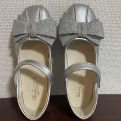 【キッズフォーマルシューズ】【美品】リボン付きシルバーバレエシューズ