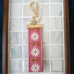 ハンドメイド 韓国っぽ お花 フラワー 刺繍リボンバッグチャーム キーホルダー