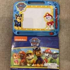 パウパトロール お絵描きボード付き絵本　英語 コストコ パウパト　絵本のサムネイル
