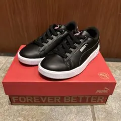 PUMA ブラック スニーカー　18センチ