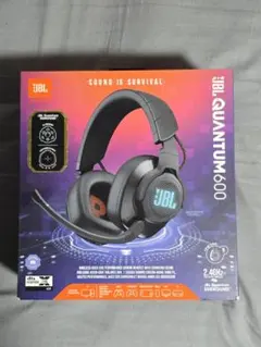 JBL Quantum 600 ワイヤレスゲーミングヘッドセットのサムネイル