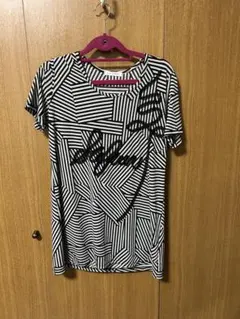 ストライプ柄 半袖Tシャツのサムネイル