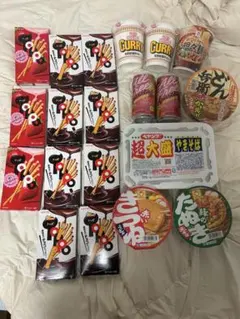 お菓子　インスタントラーメン　飲み物　まとめ売り　トッポ　赤いきつね　緑のたぬきのサムネイル
