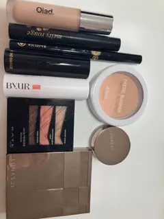 メイクアップセット（BYUR, KATE, LUNASOL）コスメまとめ売り