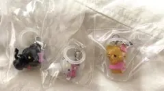 ハローキティ めじるしアクセサリー　3個セット