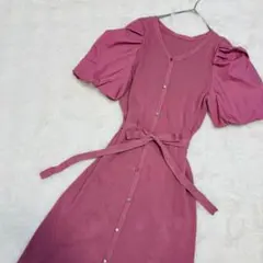 美品✨リブニットワンピース　ウエストリボン　金ボタン　Vネック