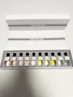 Christian Dior ミニ香水セット 10本のサムネイル