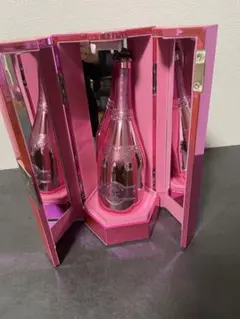 美品】エンジェルシャンパン ヴィンテージ 2011ピンク 箱空ケース