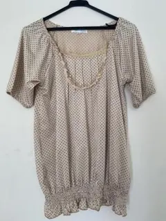 KLEIN PLUS ブラウス　サイズ38(M)のサムネイル