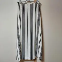 美品　LAUTREAMONT　白×黒　ストライプスカート