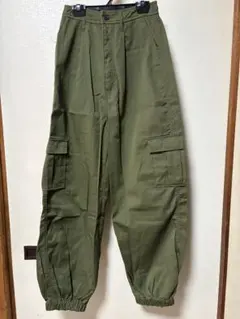 カーゴパンツ オリーブグリーン