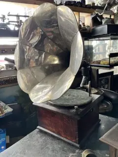 2026年最新】ラッパ 蓄音機の人気アイテム - メルカリ