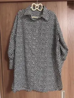 JEANASIS 長袖 シャツ モノトーン 総柄 Fサイズのサムネイル