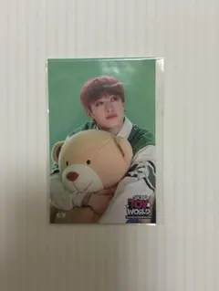 Stray Kids TOY WORLD ステッカー　バンチャン