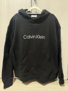Calvin Klein ブラック フード付きパーカー