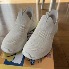 SKECHERS Slip-ins ホワイト スニーカー