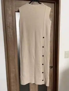 ノースリーブ ベージュ ニットワンピース 38/M