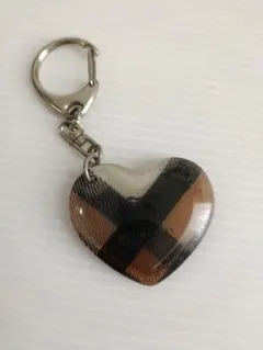 レア BURBERRY バーバリーブルーレーベル キーホルダー チャーム ハート