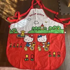 きいろ様専用ハローキティ エプロン 赤